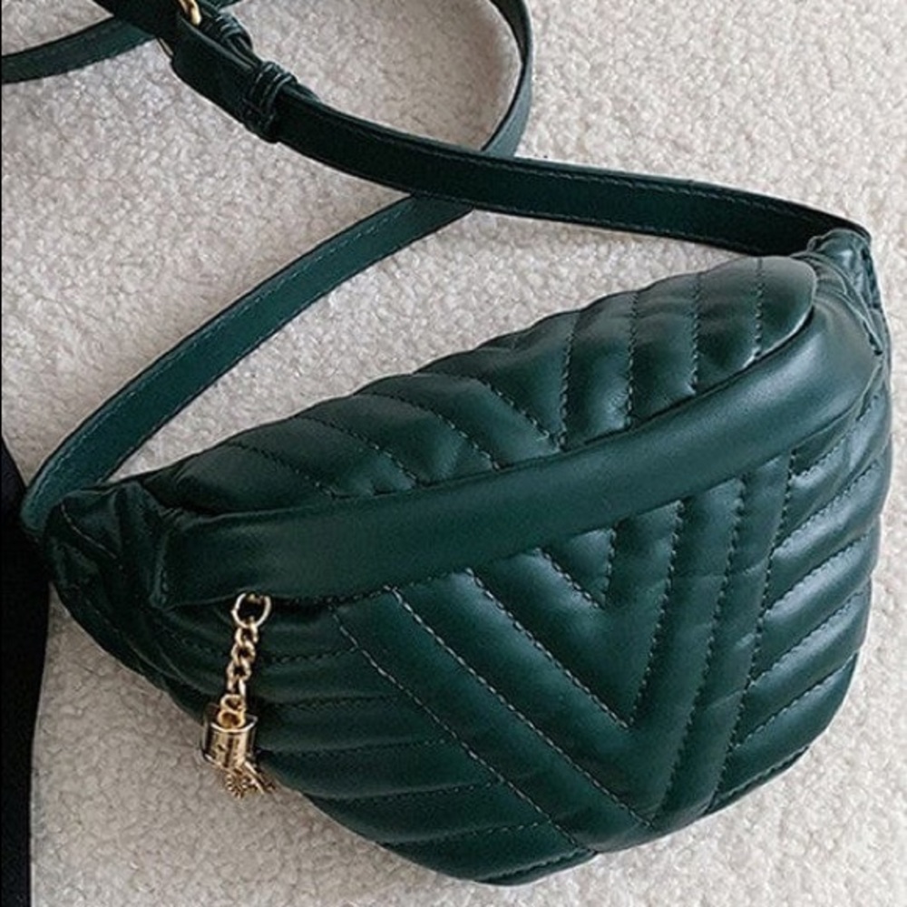 Trendy Quilted Crossbody Bag